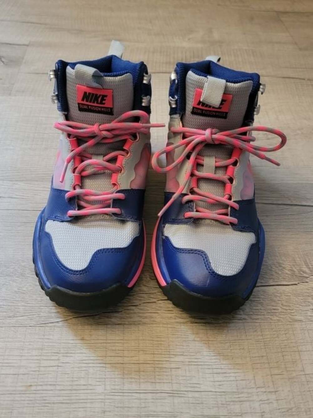 Nike Women's Dual Fusion Hills Hiking Boot Blue Pink 654865-460 New SZ 7.5